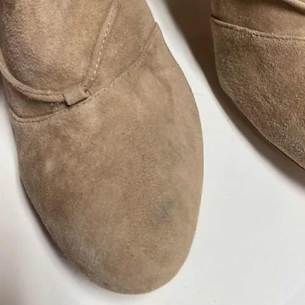 Vince Camuto Khaki Chenai Suede Booties Size 8 NEW